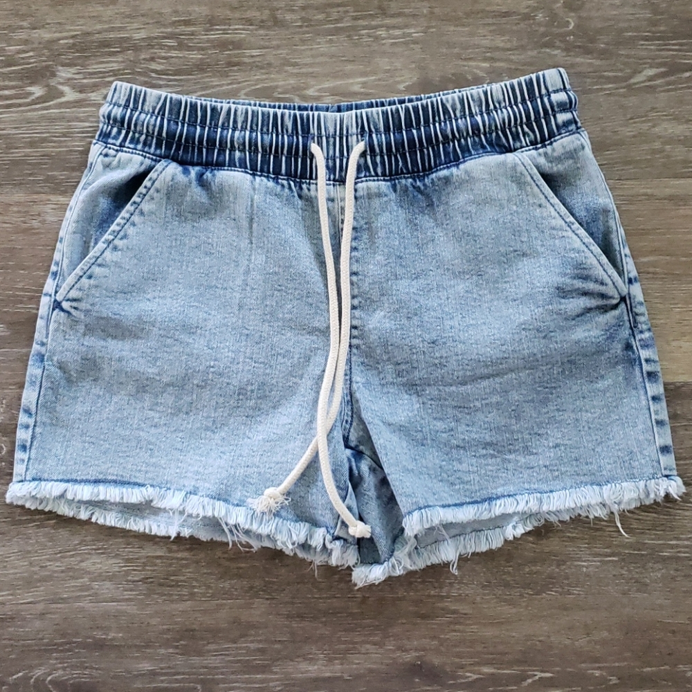 No Boundaries Frayed Denim Drawstring Shorts 1